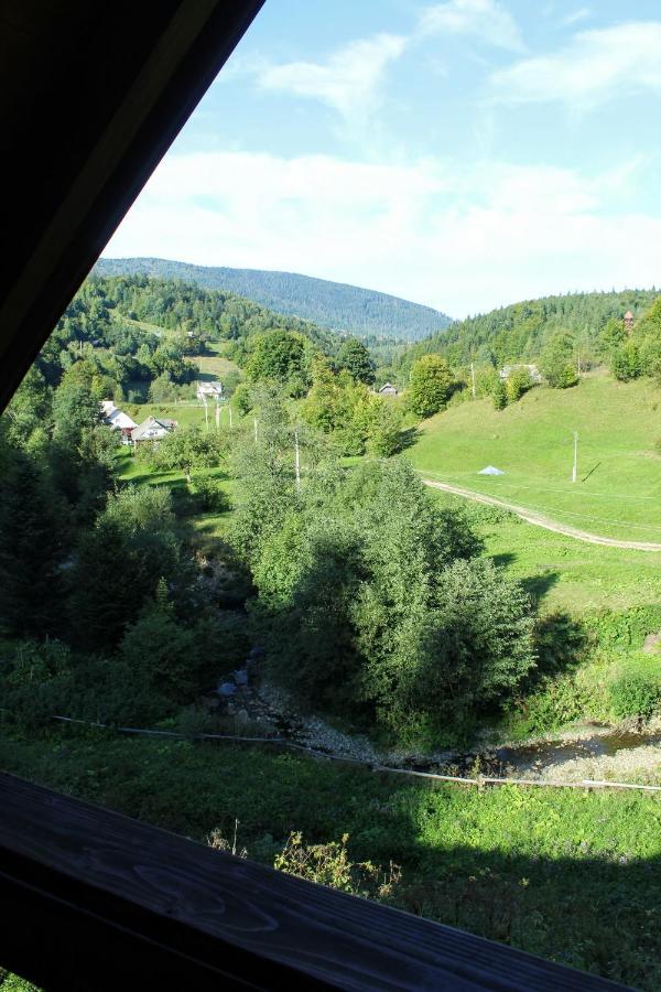 Cottage "Karpatske Shale" ياريمتشي المظهر الخارجي الصورة
