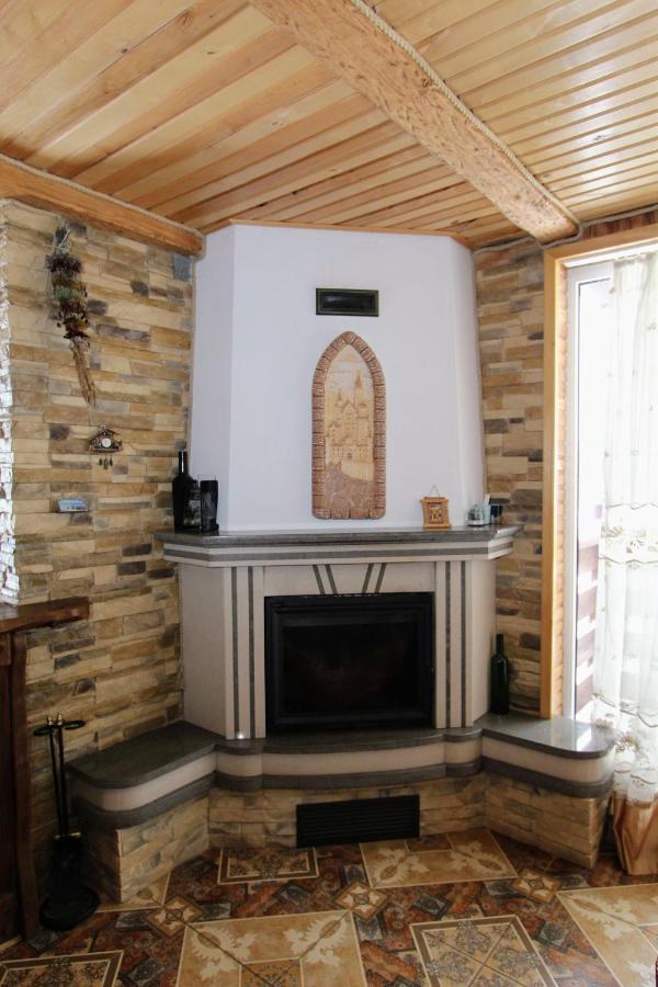 Cottage "Karpatske Shale" ياريمتشي المظهر الخارجي الصورة